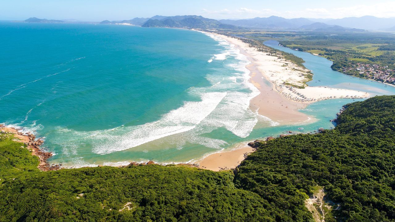 7 praias incríveis de Santa Catarina para passar as férias de verão